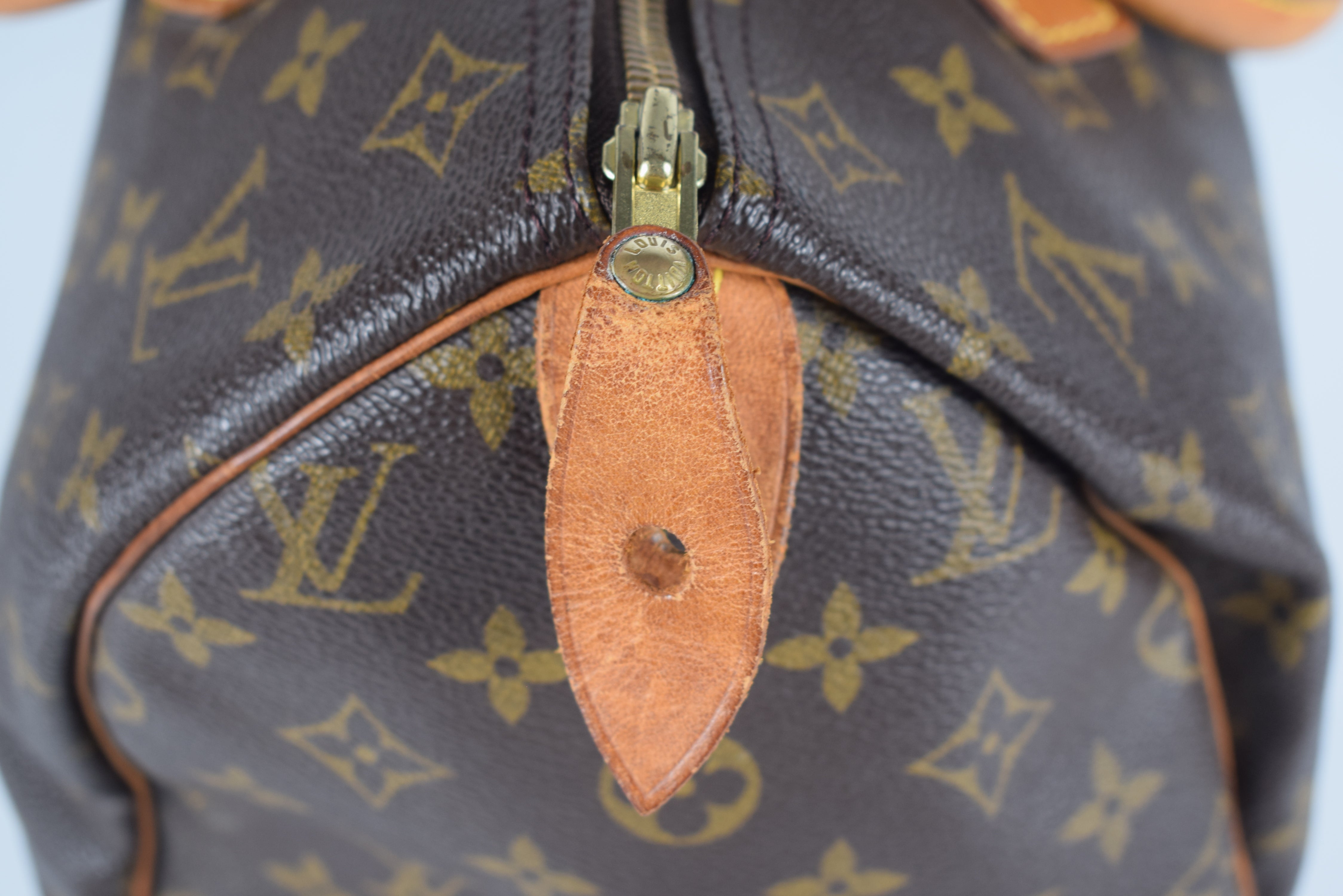 Louis Vuitton Speedy 30